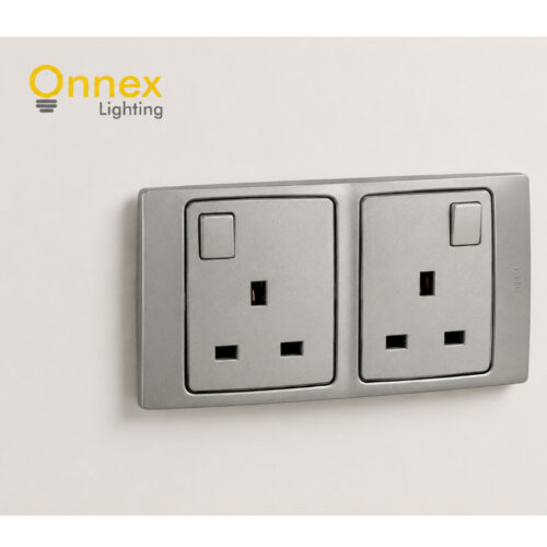 1 Legrand Mallia Single Pole socket outlet UK Standard Switched 13A - 2 gang - Silver
